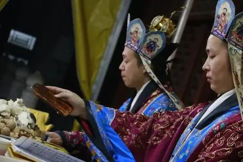 桃花吉物脱单秘诀 希望早日找到好姻缘的看这里